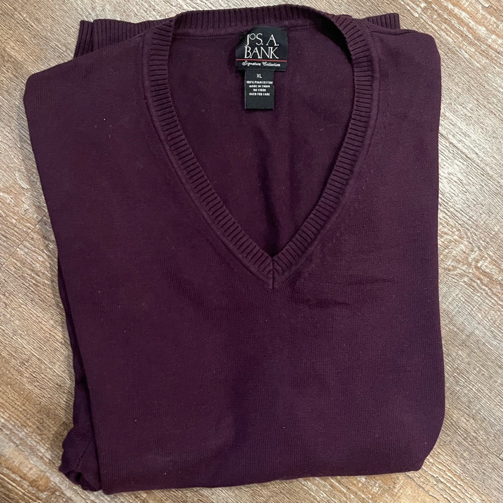 Mens v neck sweater (2)